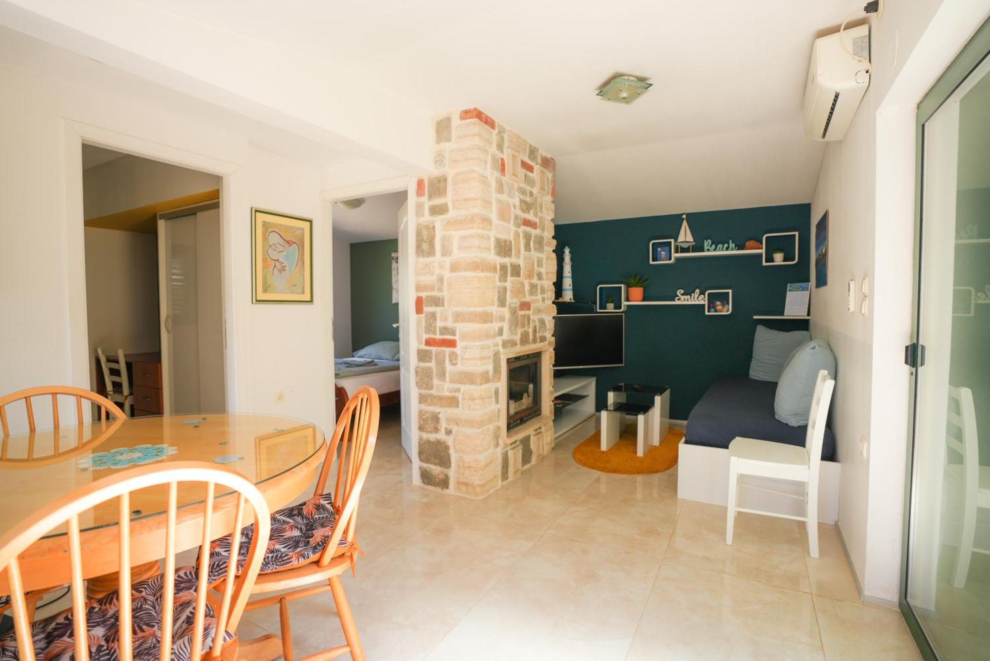 Holiday Home - Beach House 'Amarella' Турань Екстер'єр фото