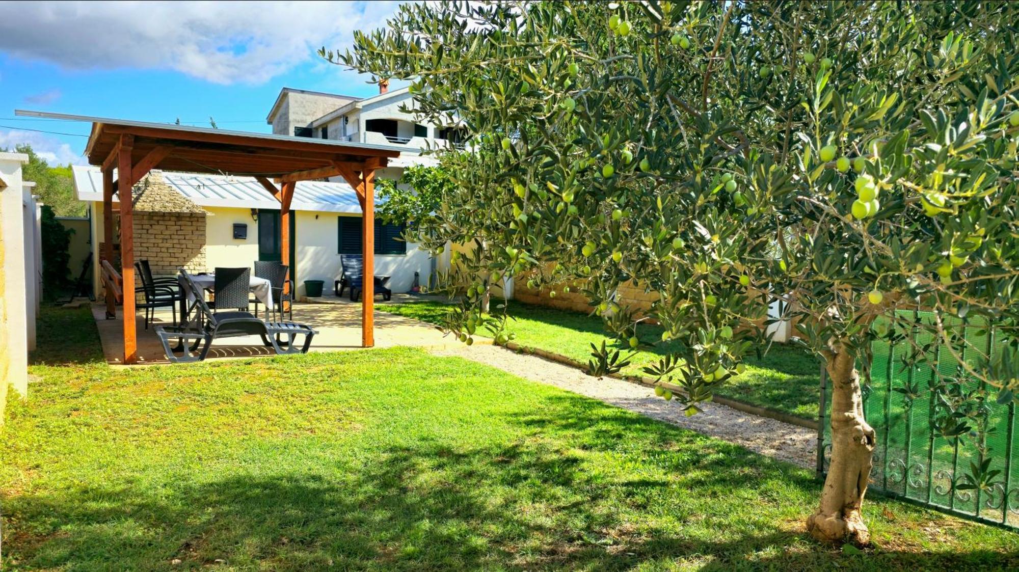Holiday Home - Beach House 'Amarella' Турань Екстер'єр фото